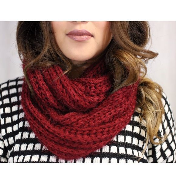 Accessories | Chunky Knit Infinity Scarf | Poshmark